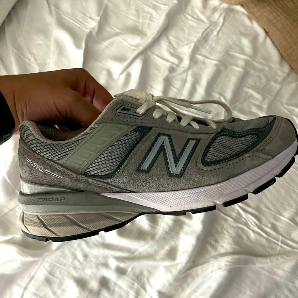 New balance 990vs